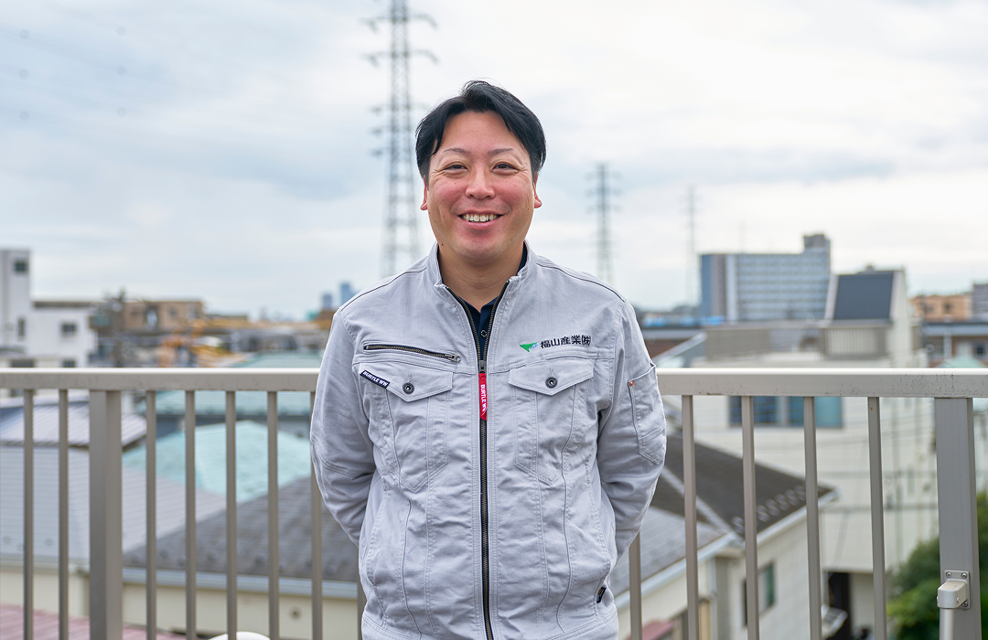 INTERVIEW 02 サムネイル